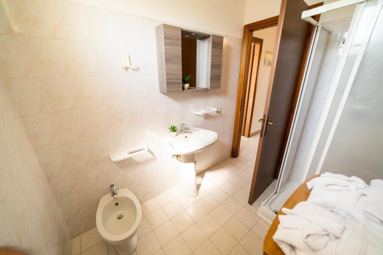 Villetta A Schiera Orchidea Eraclea Mare Exterior photo
